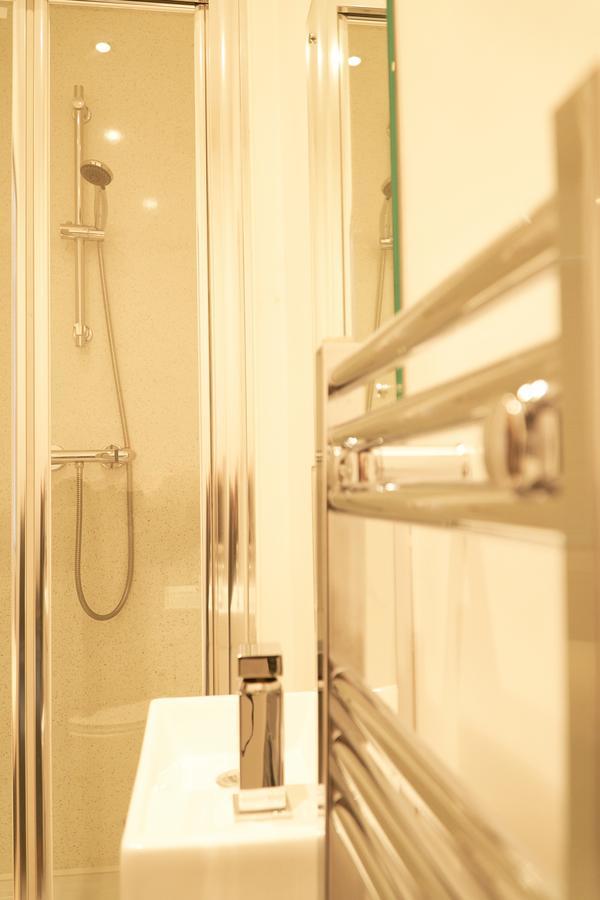 Unity House Serviced Apartments Luton  Buitenkant foto