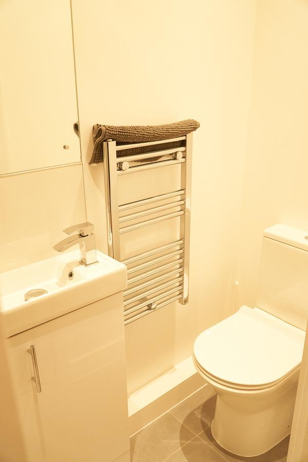 Unity House Serviced Apartments Luton  Buitenkant foto